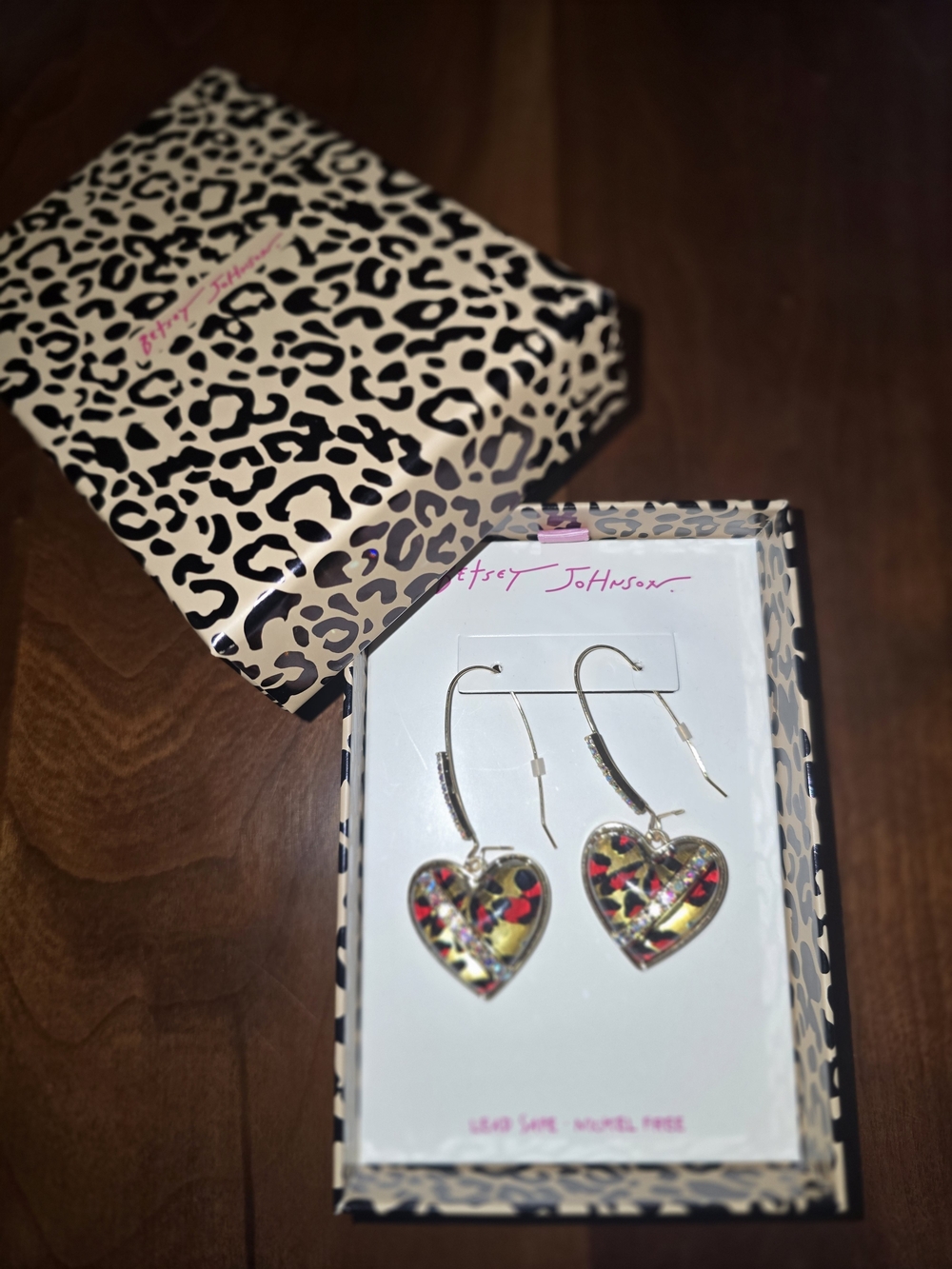 🔥 Betsey Johnson Gold Heart Drop Earrings w/ Multicolor Leopard Print Inlay
